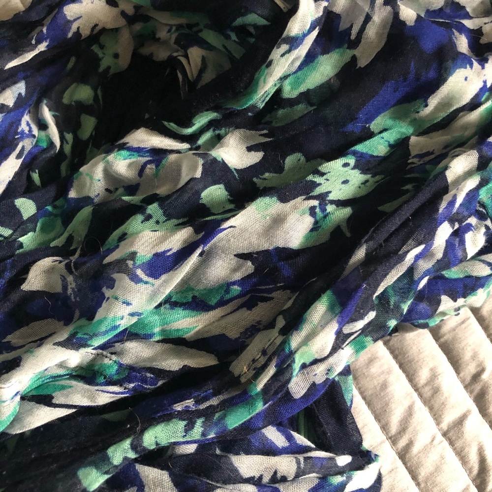 Dynamite Infinity Scarf - Picture 2 of 2